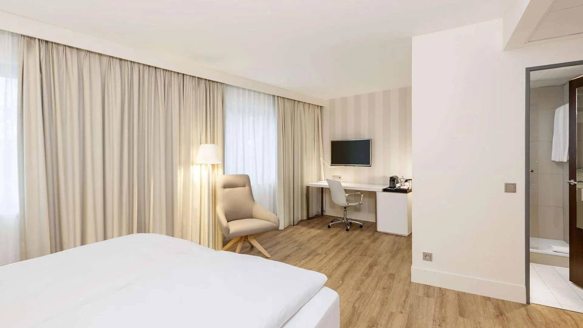 Hotell Nh Dusseldorf City Nord